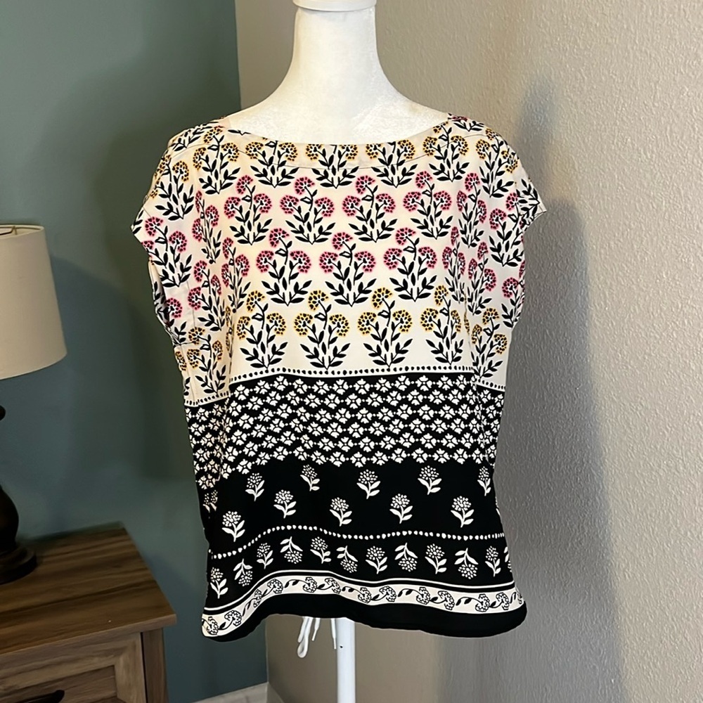 Ann Taylor Border Floral Boatneck Blouse Size Small